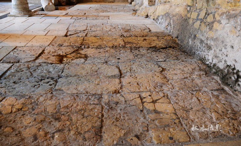 耶稣时期的街道和当时的地板石